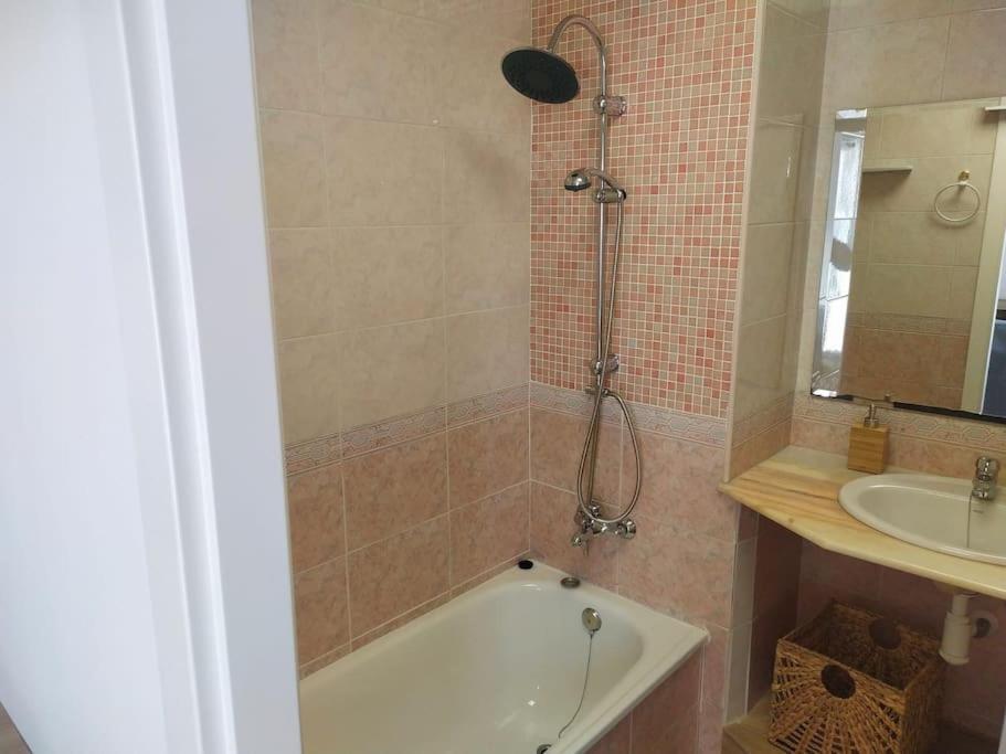 דירות קסראקו Piso Recien Reformado Con Gran Terraza מראה חיצוני תמונה